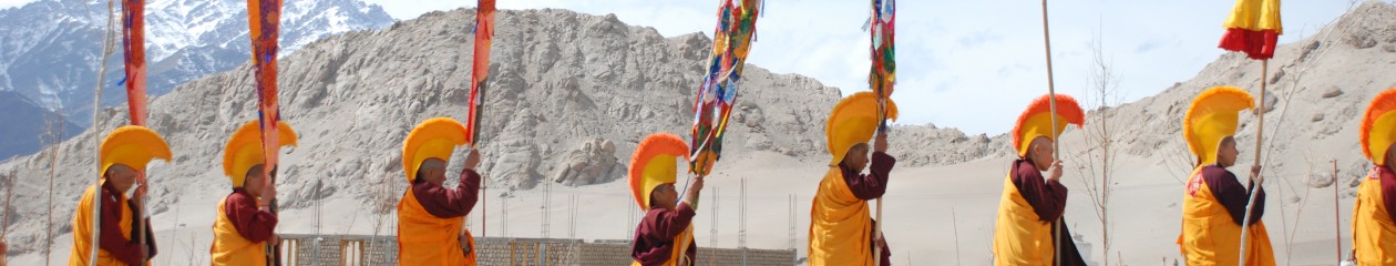 Drukpa Humanitär – Unterstützung Buddhistischer Nonnen